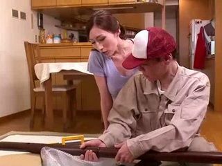 Asian MILF Invites Young Courier for Some XXX Nippon Porn Action in Tokyo