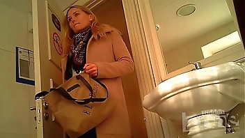 Sweet vagina and pink anus in hidden camera lens