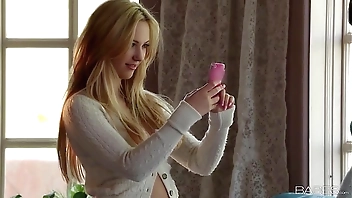 Babes.com - A GIRLS AFTERNOON - Holly Michael