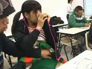 Nipponese schoolgirl gets fucked by teacher in XXX Asia porno