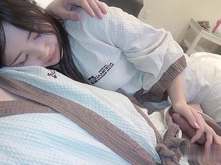 Screwy Nippon Nights with a Masked Lover in a Tokyo Hotel