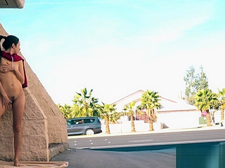 Fucking a Thai babe in Tokyo's XXX street got Nippon's horny china