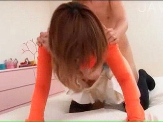 Thai babe fucks in Tokyo hotel room for nipple stimulation